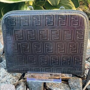 Fendi Men's Black Embossed Zippy Wallet with COA
